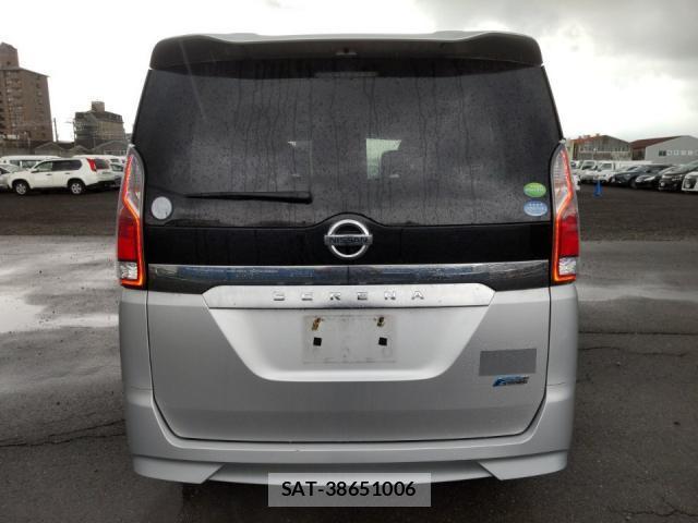 Nissan SERENA 2017-09 8815360-3