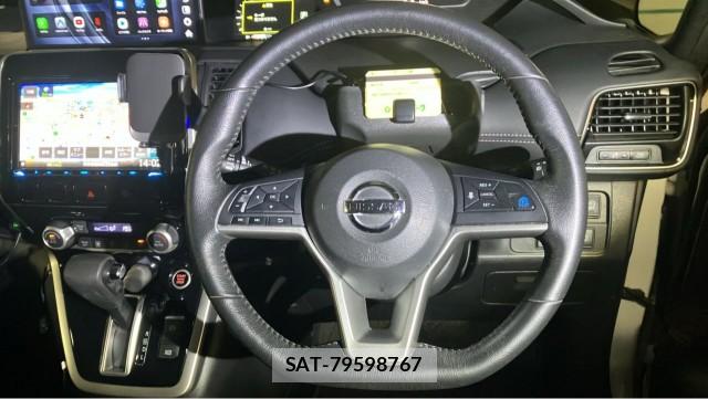 Nissan SERENA 2019-01 8815502-16