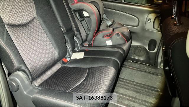Nissan SERENA 2012-04 8815544-6
