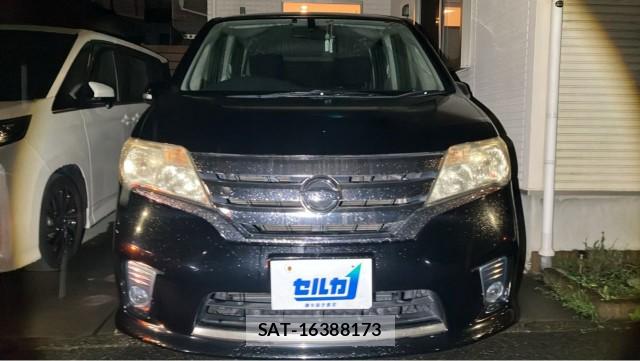 Nissan SERENA 2012-04 8815544-9