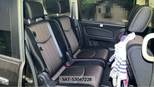 Nissan SERENA 2016-02 8815571-6
