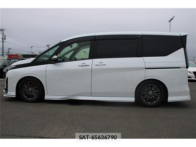 Nissan SERENA 2024-08 8815780-17