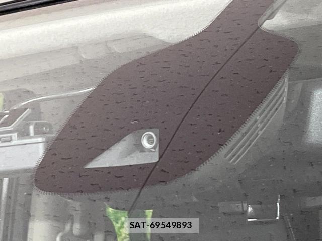 Nissan SERENA 2018-07 8815953-2