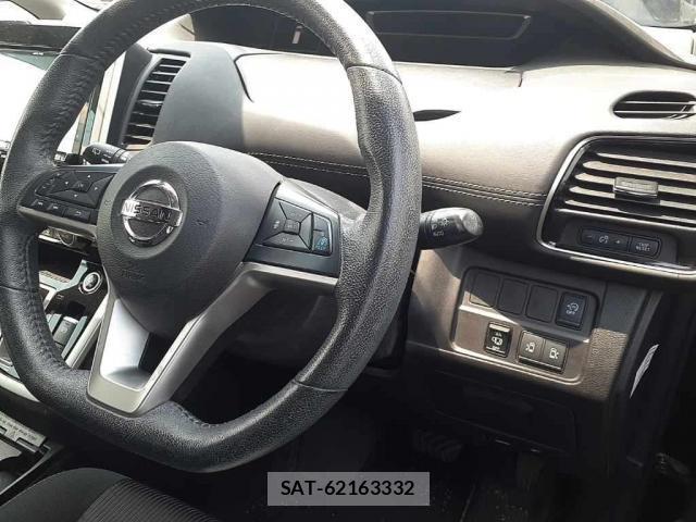 Nissan SERENA 2019-01 8816303-4