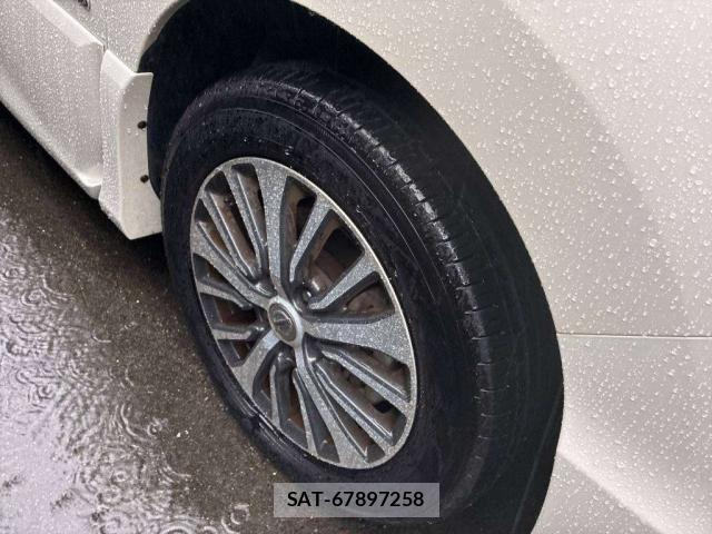 Nissan SERENA 2015-11 8816310-14