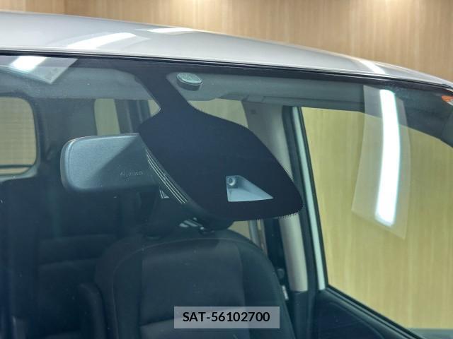Nissan SERENA 2016-09 8816323-12
