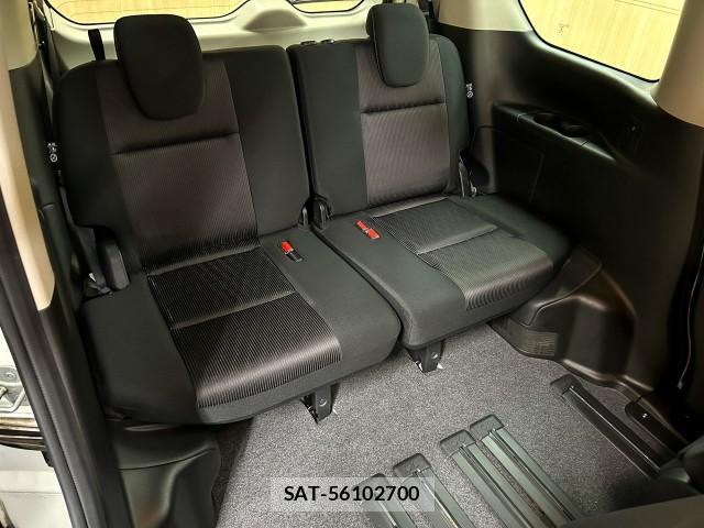 Nissan SERENA 2016-09 8816323-8