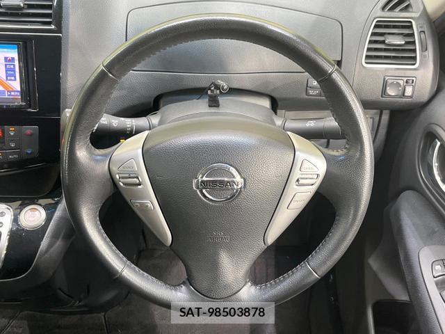 Nissan SERENA 2016-04 8816477-12