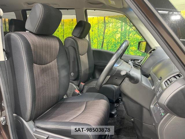 Nissan SERENA 2016-04 8816477-6