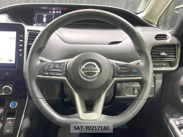 Nissan SERENA 2022-05 8816491-11