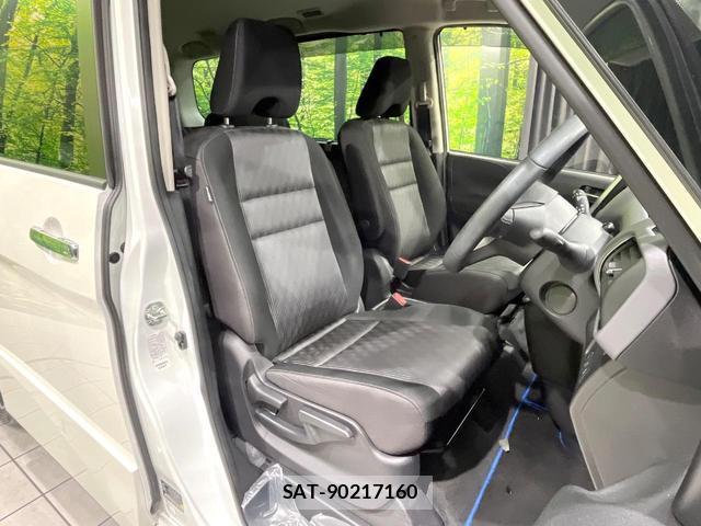Nissan SERENA 2022-05 8816491-7