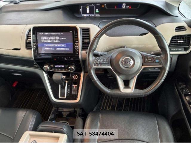 Nissan SERENA 2016-10 8816923-2