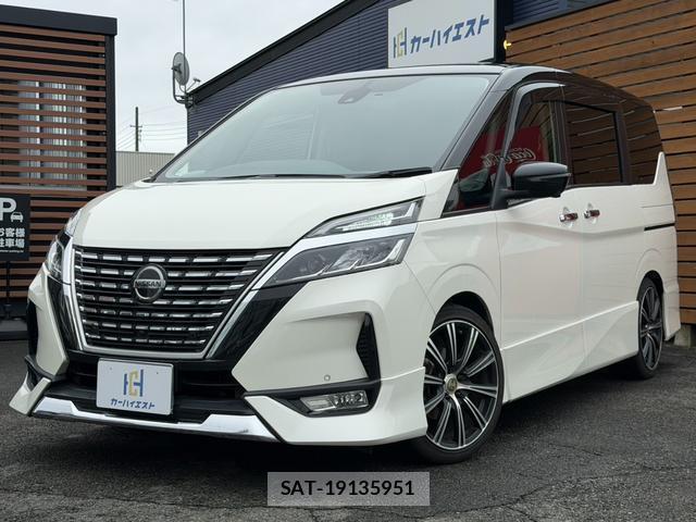 Nissan SERENA 2022-07 8817021-0