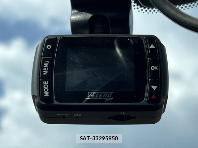 Nissan SERENA 2012-02 8817109-13