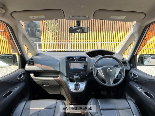 Nissan SERENA 2012-02 8817109-2