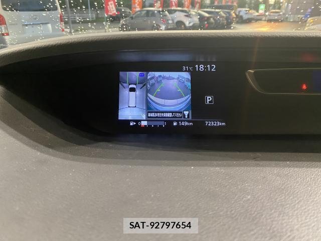 Nissan SERENA 2018-01 8817181-10