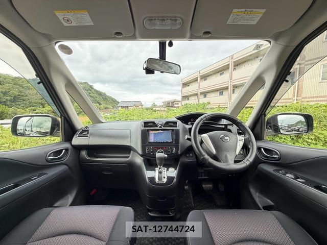 Nissan SERENA 2013-09 8817304-1