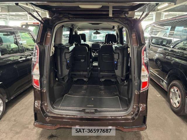 Nissan SERENA 2019-09 8817321-6