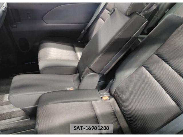 Nissan SERENA 2016-11 8817349-5