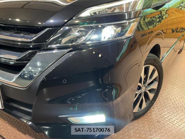 Nissan SERENA 2017-09 8817371-12