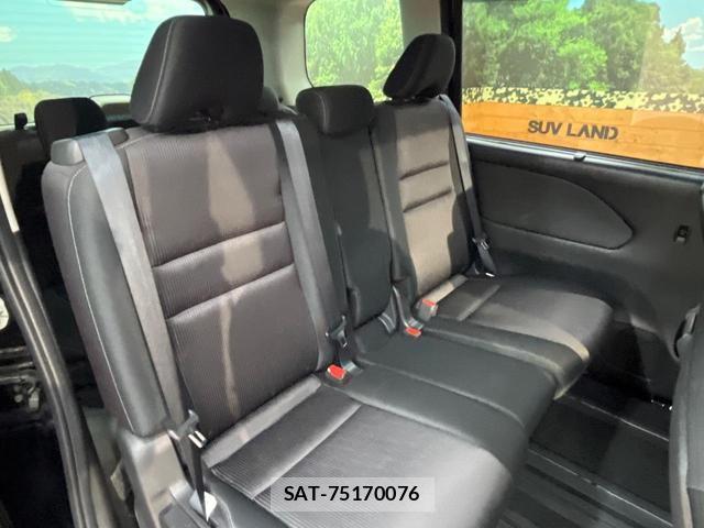 Nissan SERENA 2017-09 8817371-8