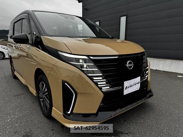 Nissan SERENA 2024-10 8817420-0