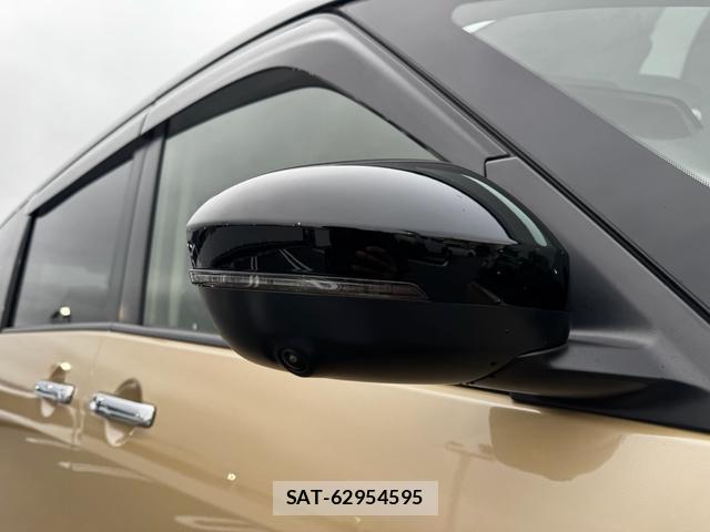 Nissan SERENA 2024-10 8817420-17
