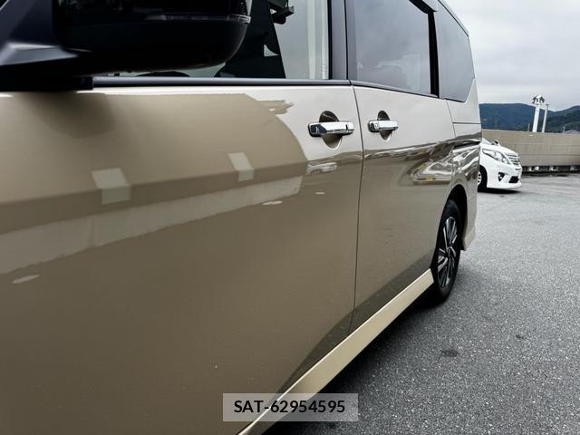Nissan SERENA 2024-10 8817420-4