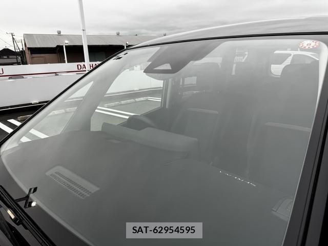 Nissan SERENA 2024-10 8817420-7