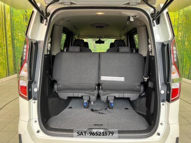Nissan SERENA 2021-10 8817648-10