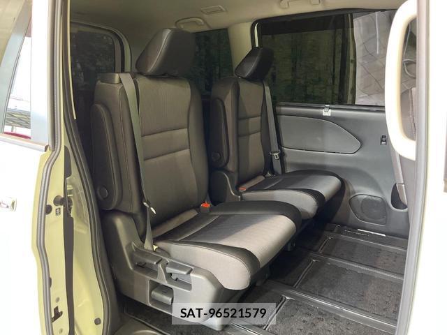 Nissan SERENA 2021-10 8817648-8