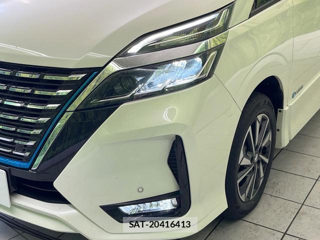 Nissan SERENA 2021-12 8817649-12