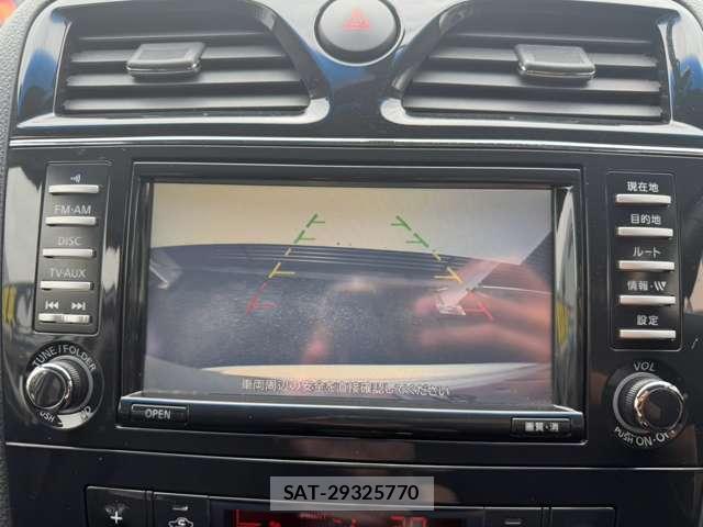 Nissan SERENA 2012-03 8817698-3