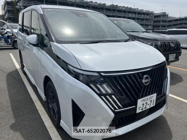 Nissan SERENA 2026-08 8817764-0