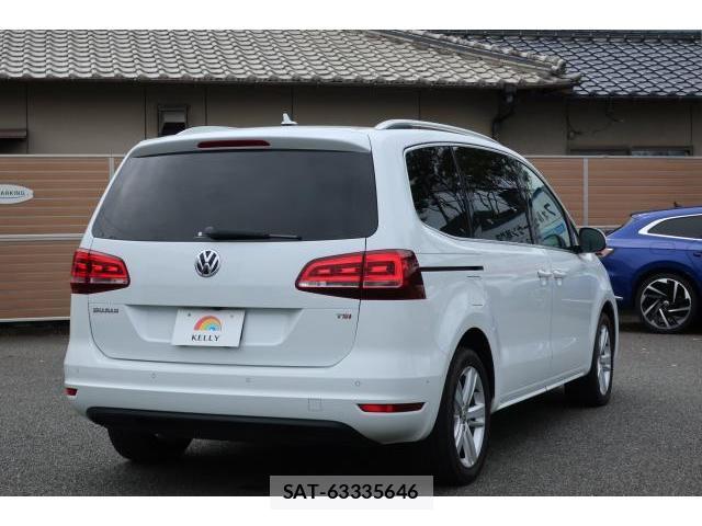 VolksWagen SHARAN 2017-06 8812101-19