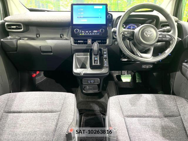 Toyota SIENTA 2026-05 8812059-1