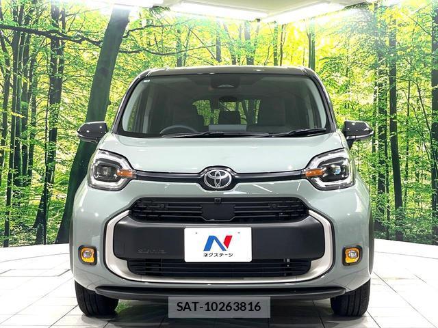 Toyota SIENTA 2026-05 8812059-13