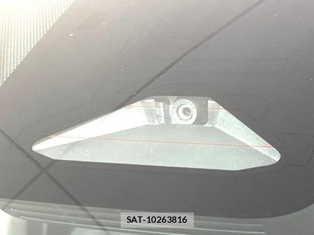 Toyota SIENTA 2026-05 8812059-4