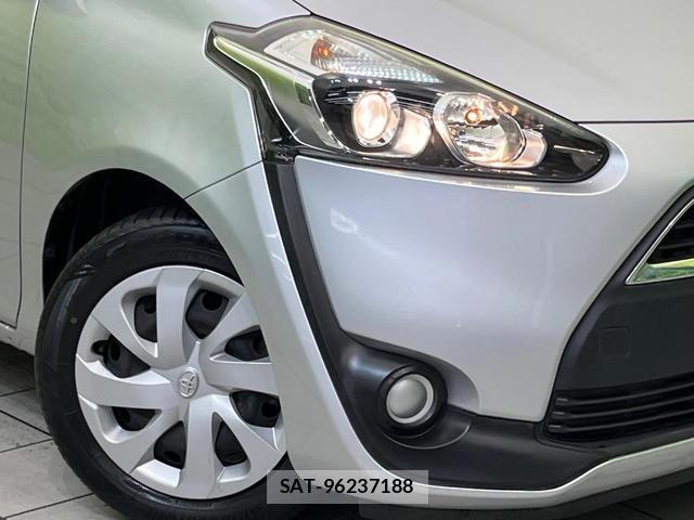 Toyota SIENTA 2017-09 8812078-13