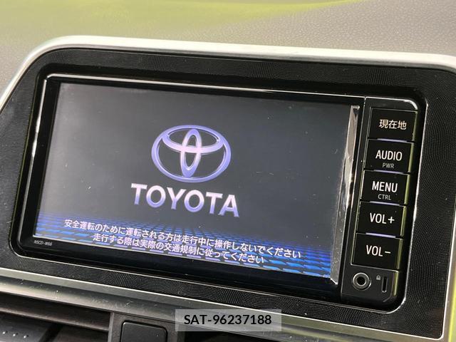 Toyota SIENTA 2017-09 8812078-2