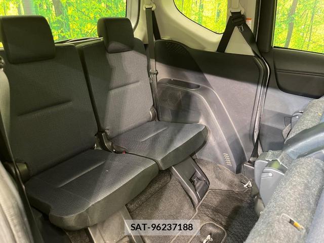 Toyota SIENTA 2017-09 8812078-9