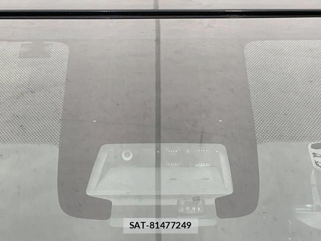 Toyota SIENTA 2017-03 8812121-4
