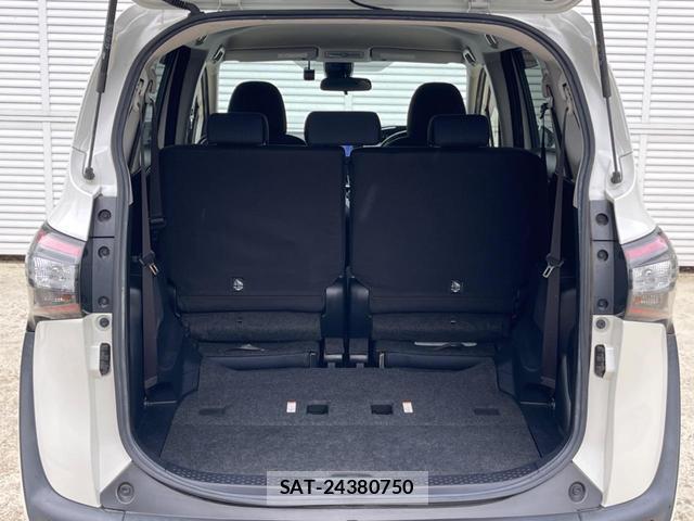 Toyota SIENTA 2015-09 8812322-10