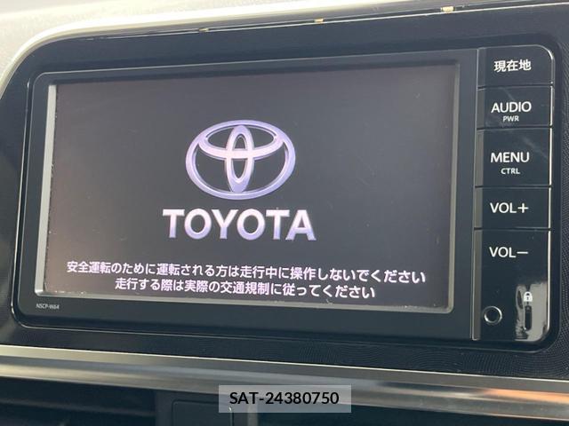 Toyota SIENTA 2015-09 8812322-2