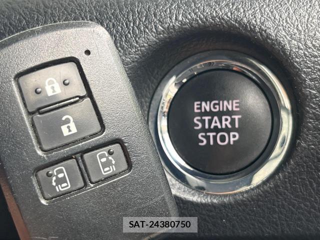 Toyota SIENTA 2015-09 8812322-6