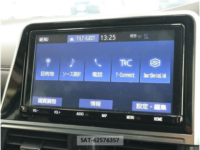 Toyota SIENTA 2021-10 8812381-2
