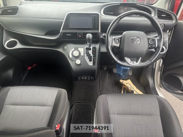 Toyota SIENTA 2020-07 8812718-3