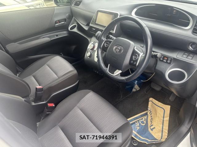 Toyota SIENTA 2020-07 8812718-4