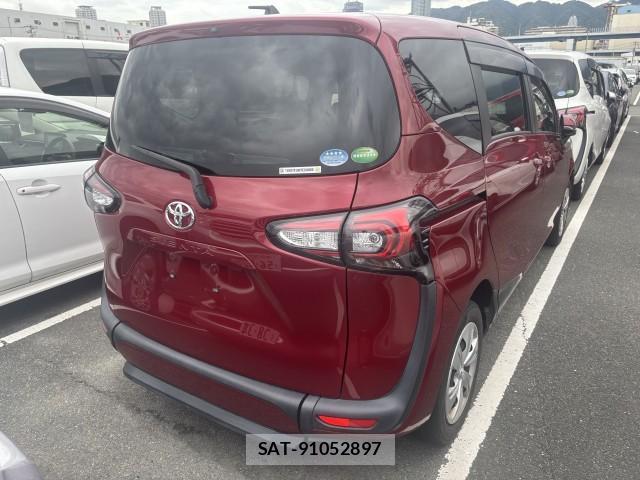 Toyota SIENTA 2019-09 8812719-3
