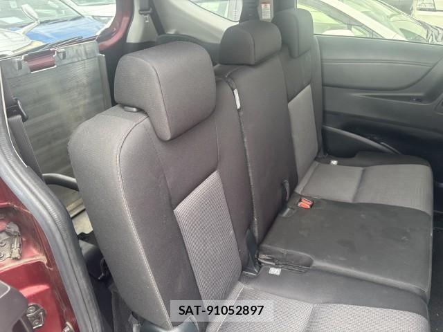 Toyota SIENTA 2019-09 8812719-5